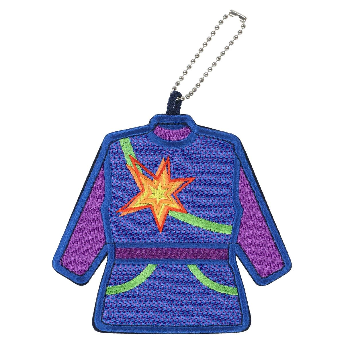 バズ・ライトイヤーのアストロブラスター」のコスチュームをアップ