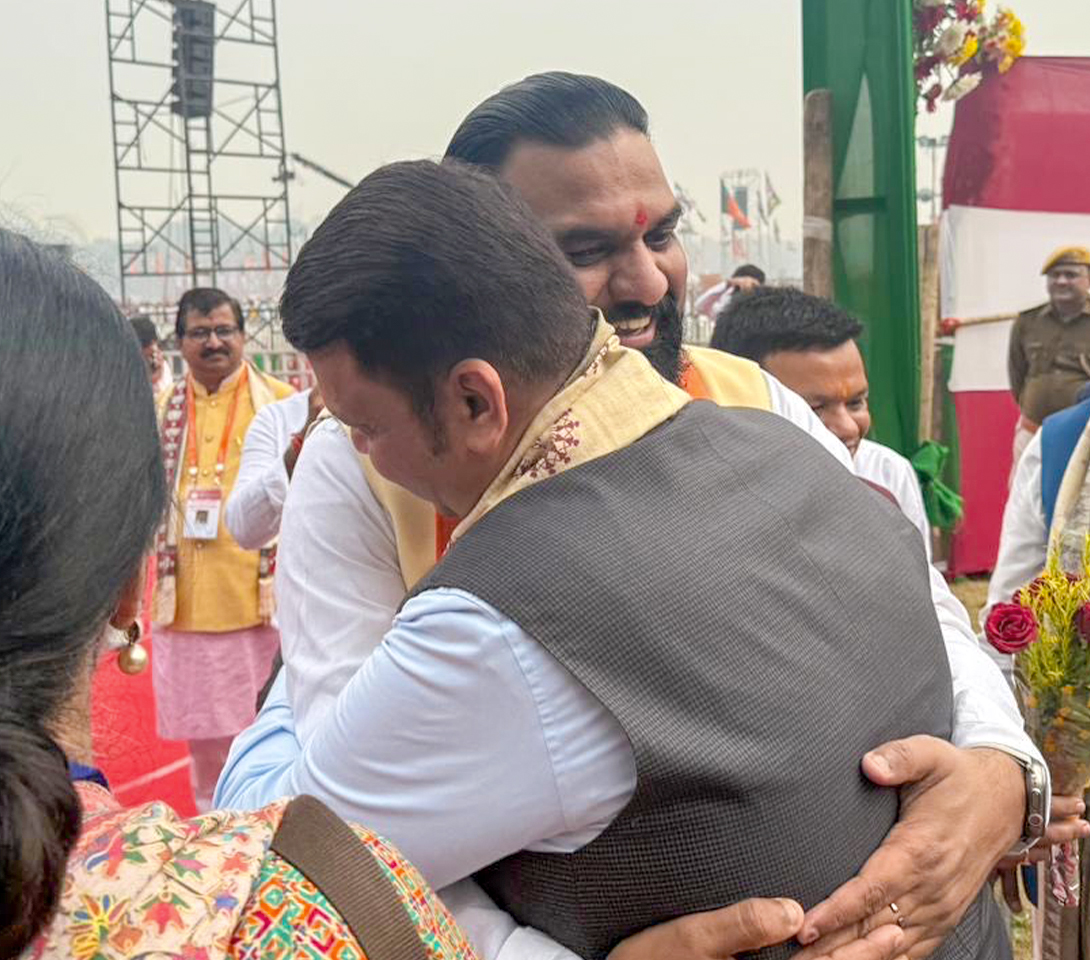 Devendra Fadnavis tweet media