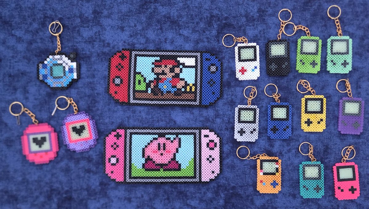 STYLISHOLDTAKU's tweet image. NOW YOUR PLAYING WITH POWER!

#handheldgames #controllers #perlerbeads #perlerbeadscreations