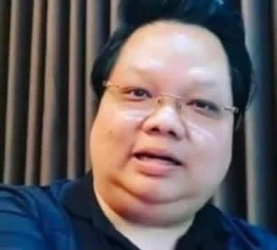 Moe201980's tweet image. အခွင့်အလမ်းတွေ လုပ်ပေးမယ်လို့ ကျနော်တို့ ကတိပေးထားတယ်။ ကျနော်တို့ပါတီက ရွေးကောက်ပွဲအနိုင်ရလို့ ဒါတွေကို မလုပ်ပေးနိုင်ဘူးဆိုရင် မျက်နှာကိုသာ လက်သီးနဲ့လာထိုးလိုက်။”
#DVB #ရွေးကောက်ပွဲ #ကြံ့ခိုင်ရေးခေါင်းဆောင် 
ပြောသွား