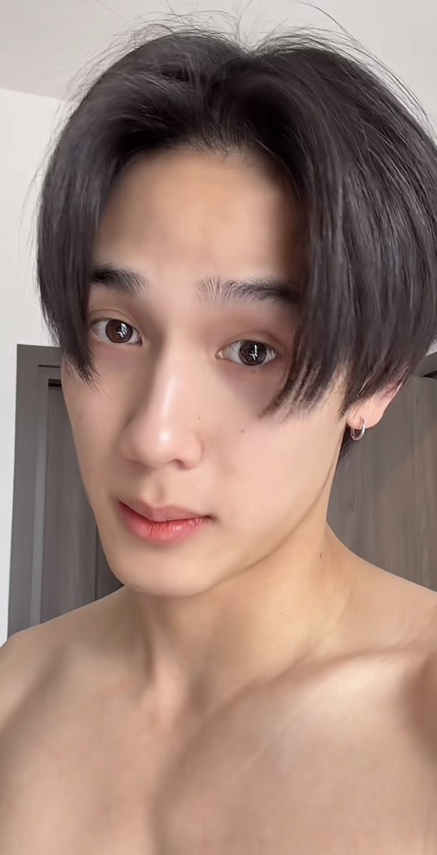 naneng_jaa's tweet image. คืออารายยยยยยยยยยย
บอกแล้วอย่าให้เคะมันโกด มันเอาคืนตายอะ
เมื่อวานพี่ถอดหรอ วันนี้ผมถอดบ้าง

สมการนี้ คนที่ตายคือกุเองค่ะ

#javabh @javabh28