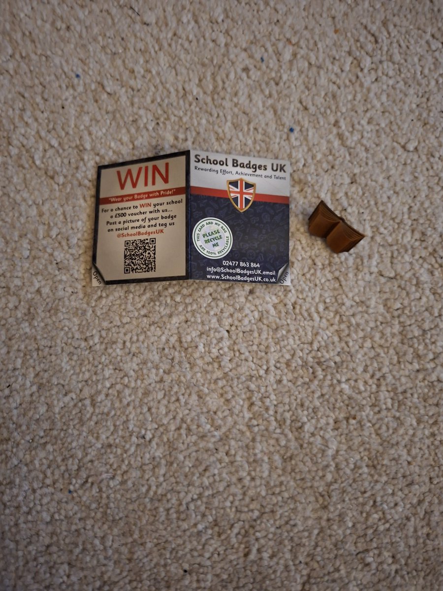 <a href="/SchoolBadgesUK/">School Badges UK</a>