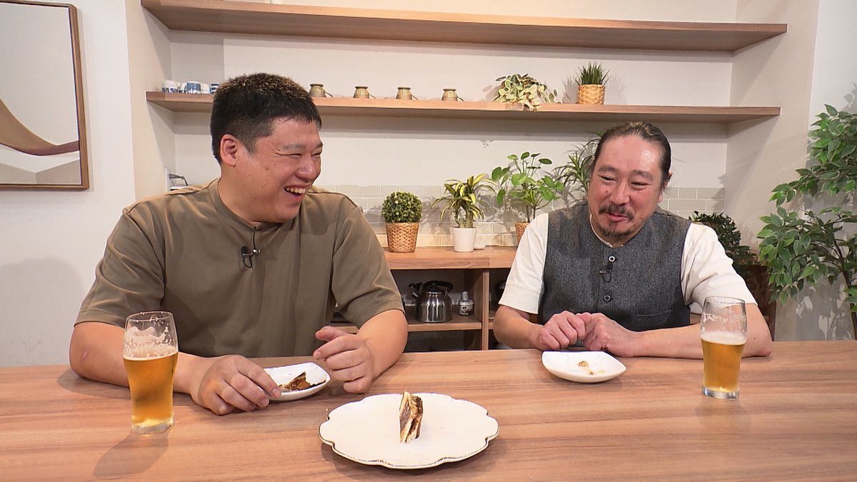 abcitaken's tweet image. 🗓️11月27日【いた剣LINEUP】

▼一流シェフのコンビニアレンジ飯🍽️
コンビニ食材で出来る激ウマ料理を
一流料理人が大公開‼️

▼ケータリングヒガシ🥪サンドウィッチ編
ケータリング料理の大定番
サンドウィッチ作りに挑戦☺️

👥ゲスト 
#トキ（#藤崎マーケット）
#ヘンダーソン