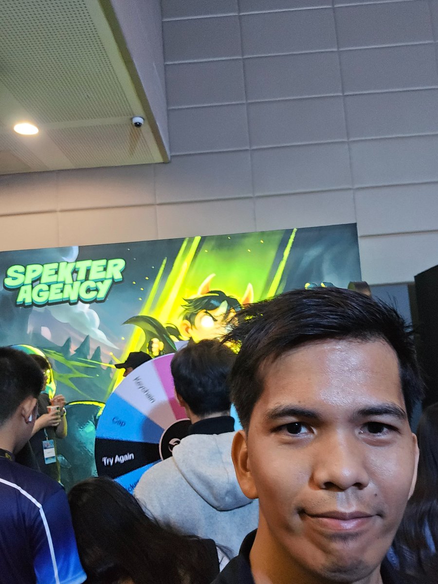 Here at spekteragency booth!! <a href="/SpekterAgency/">Spekter Agency</a> #SpekterYPS