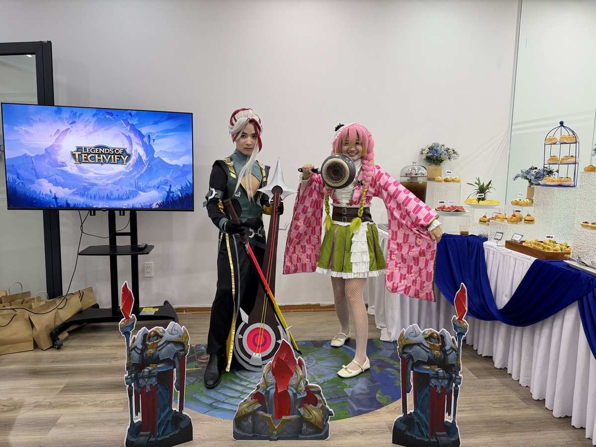 Techvify_Japan's tweet image. ⚔️League of Techvify

Men’s Day 2025では、日頃からプロジェクトを支える“テクノロジー戦士”たちを称えました。

すべての男性メンバーへ、日々の尽力に心より感謝いたします。これからも戦士の精神で共に挑戦を続けましょう。
#LeagueOfTechvify #MensDay2025 #Techvify