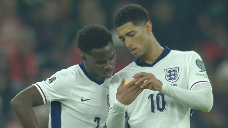 Bellingham: this is the list of leaders bro

Saka: oh i see, but where is Palmer??

Bellingham: I said leaders not sweetie clients