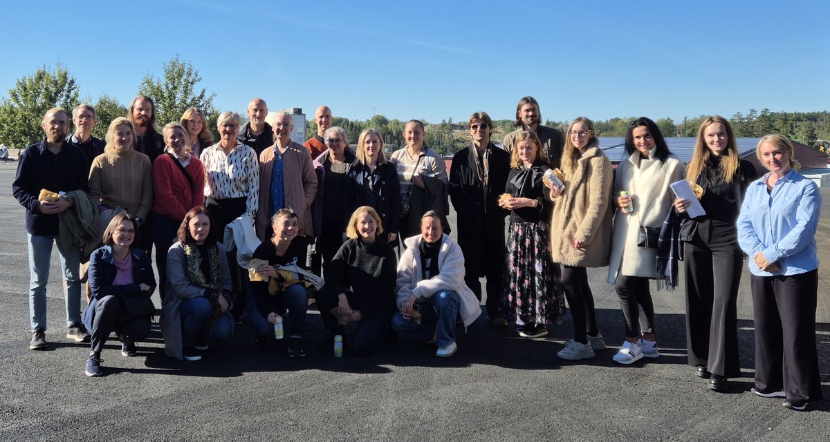 🤝 Yhteistyötä yli rajojen: Pohjoismaiden ja Baltian tuottajavastuun viranomaisia kokoontui Ruotsissa 🌍 Nordic and Baltic EPR Network on Pirkanmaan ELY-keskuksen tuottajavastuuryhmän perustama yhteistyöverkosto.

🔗 ely-keskus.fi/web/tuottajava…

#EPR #ExtendedProducerResponsibility