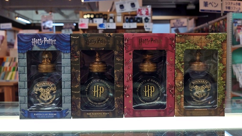 長岡店】 ワーナーブラザーズとの公式ライセンス商品「FWP ハリー