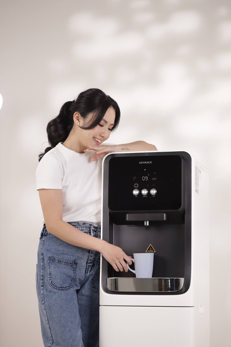 Prestige_Mag's tweet image. Easy maintenance, ADVANCE Allegro S4&apos;s quick filter access is hassle-free replacement lp.advanceproduct.com/water-purifier/ #PartnerPost