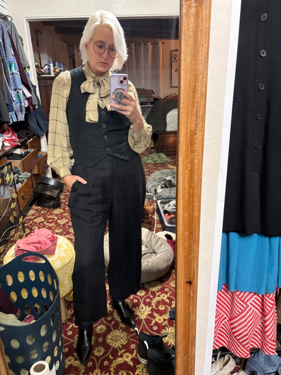 odetteandodile 🦢💬 tweet media