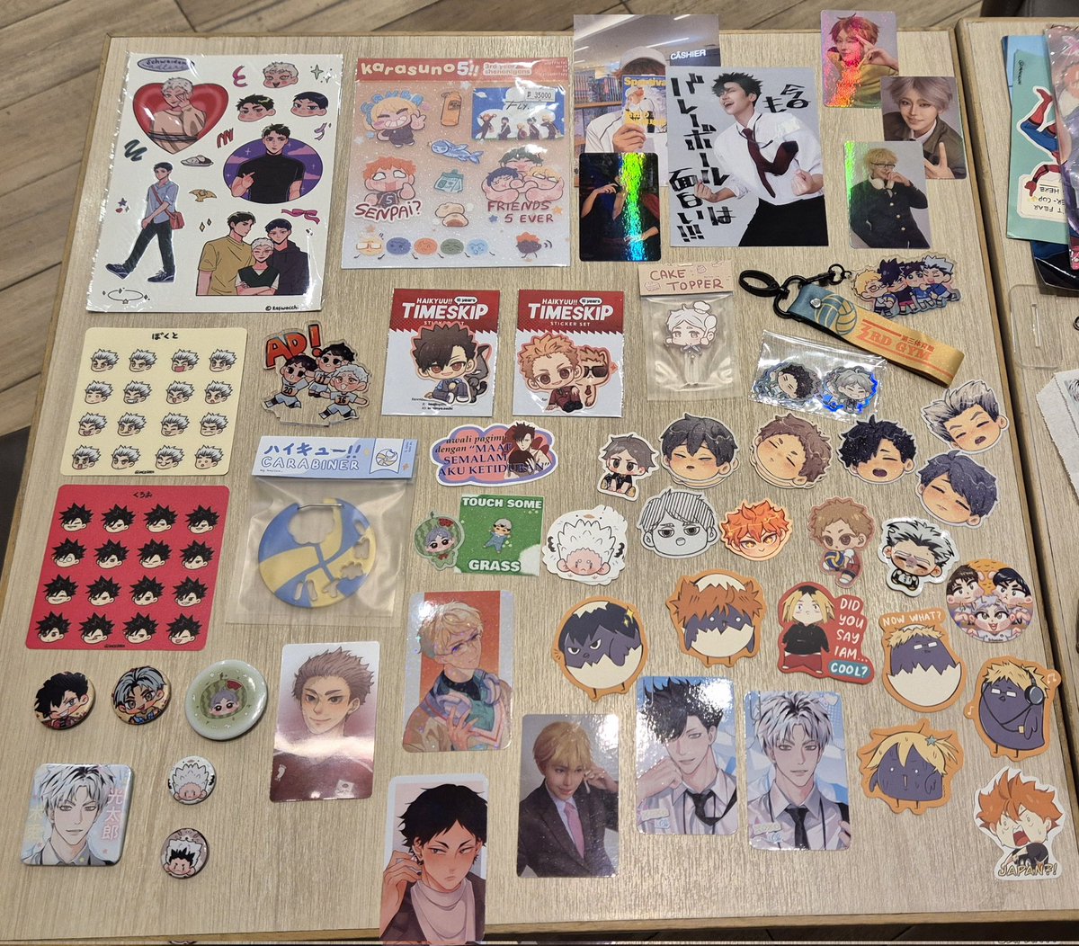 #CF21 haul pt. 6

HAIKYUU!!!!!🏐💥 my belahan jiwa gwwww, MAKASIH UDH TTP HQ 😭🫶🏻 (+reigen nyempil)

SENENG BANGET aku banyak coret wl and FOUND SOOO MANY GREAT GOODIES, I LITERALLY HAVE NO REGRETS 😭💙😭💙

tags belowww ⬇️