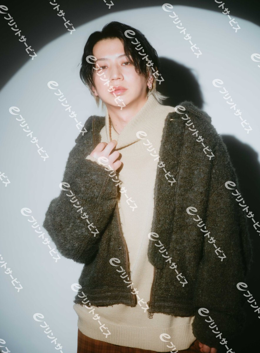 eprintservice's tweet image. /／
#JUNON 1月号から #スタンミじゃぱん さん× #反橋宗一郎 さんのブロマイドが
#eプリントサービス にて発売中！

\ ＼
販売期間：2025年11月21日〜2025年12月21日
【#スタンミじゃぱん さん× #反橋宗一郎 さんブロマイド】販売開始！🏪❤️‍🔥

詳しくはこちら
entame.e-printservice.net/content_detail…

@junon_jp…