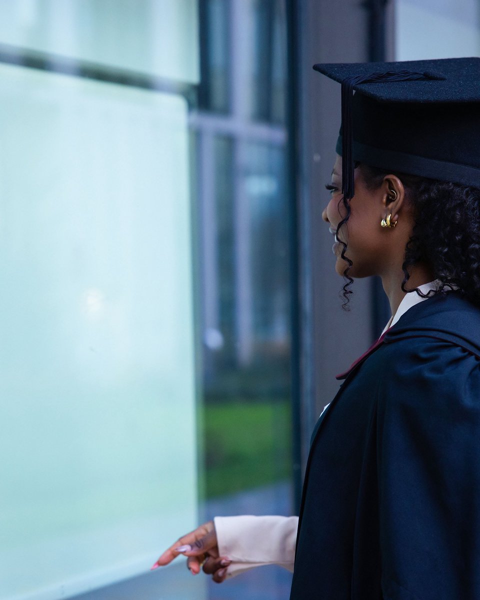 the_Lawrenz's tweet image. look at the degree on my chick. 💕