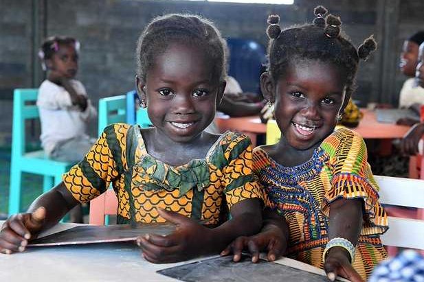 KentPage's tweet image. &quot;Sometimes you win, sometimes you learn.&quot; ~John C. Maxwell

Please retweet if you agree w/this #FridayFeeling &amp;amp; that #EducationCannotWait for any child.

#KeepHopeAlive @fcdoeducation @stateprm @sida @eu_partnerships @canadadev #222MillionDreams✨📚