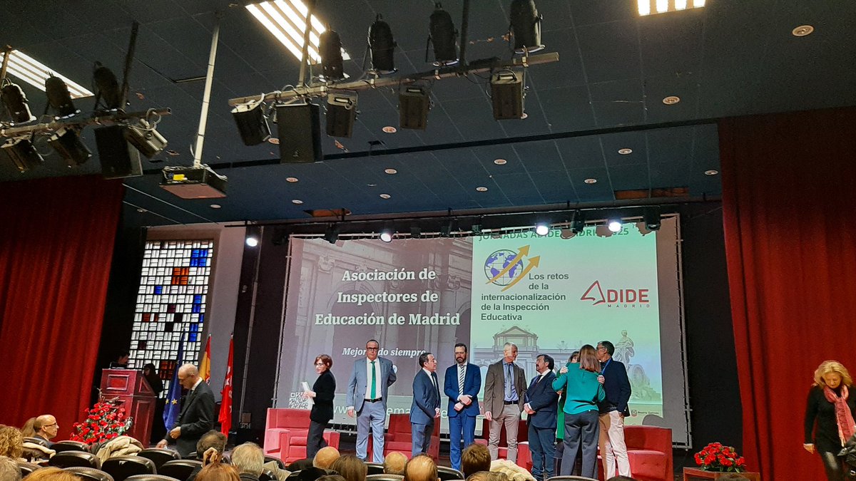 adide_clm's tweet image. ADIDE-CLM arrancando en las Jornadas #ADIDEMadrid2025