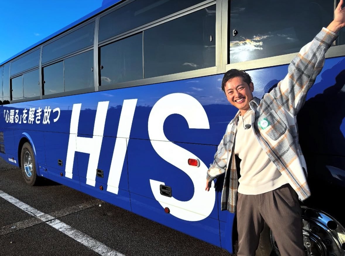 tokaitvannounce's tweet photo. 行ってきました、日帰りバスツアー！
今回は石川県加賀市へ。
香箱ガニと天然フグの豪華ランチに...
文人が愛した温泉街で紅葉狩りしてきました。

#東海テレビスイッチ #高橋知幸 https://t.co/k00weYsI7z