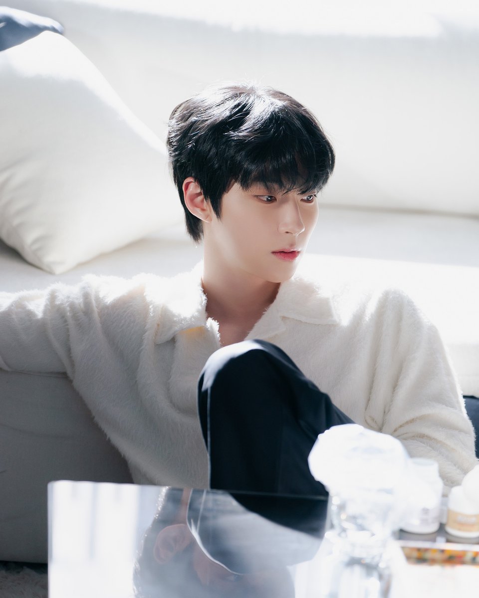 knstudio_official tweet media