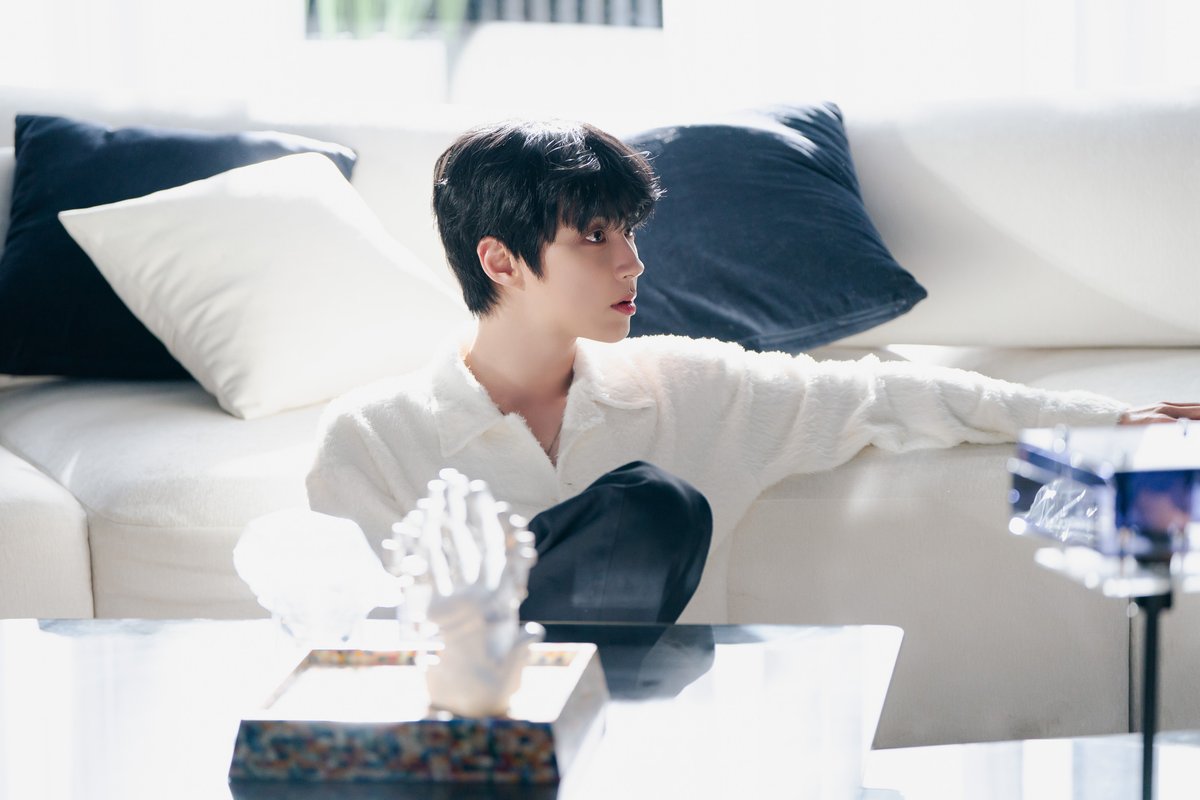 knstudio_official tweet media