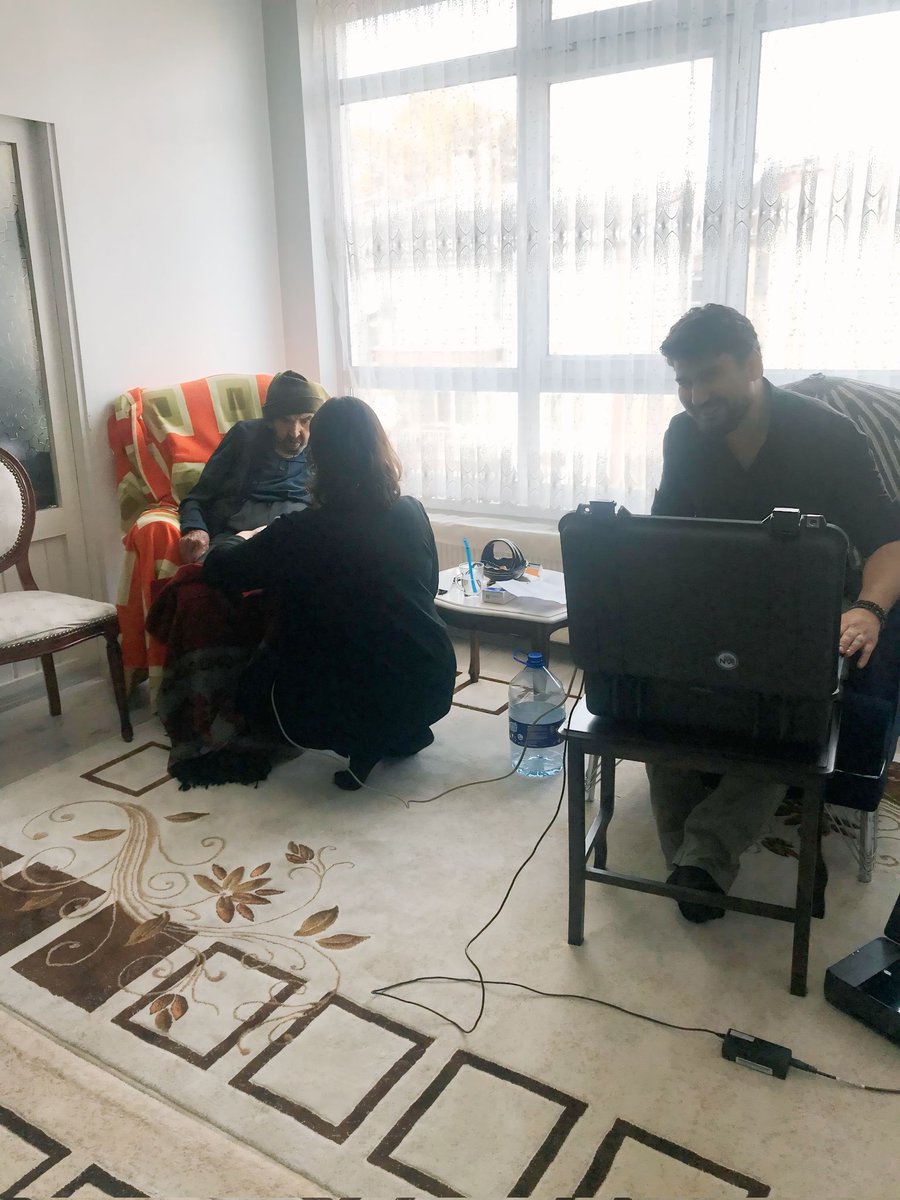 İlçe Müdürlüğümüze gelemeyecek durumda olan değerli büyüklerimize yeni kimlik kartlarını vermeye devam ediyor. <a href="/itasyapan/">İbrahim Taşyapan</a> <a href="/iggultekin/">ismail gultekin</a>  <a href="/MustafaGungorlu/">Mustafa GÜNGÖRLÜ</a> <a href="/PolatliKaymakam/">Polatlı_Kaymakamlığı</a>