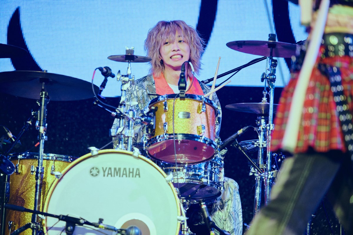 WONDERLIVET's tweet photo. 📸 Official Photo • Setlist

#Aooo #아우

1 サラダボウル(Salad Bowl)
2 イエロートイ(Yellow Toy)
3 Geeek
ᴍᴇɴᴛ
4 フラジャイル・ナイト。(Fragile Night)
5 水中少女(SuicyuuSyoujo/수중소녀)
6 CRAZZZY
7 Yankeee
8 魔法はスパイス(MahouwaSupaisu/마법은 스파이스)

- - - - - - - - - - - - - - - - - - - - - - - -

WONDERLIVET 2025 · 원더리벳2025
2025.11.14 FRI - 11.16 SUN
KINTEX HALL 7·8·10