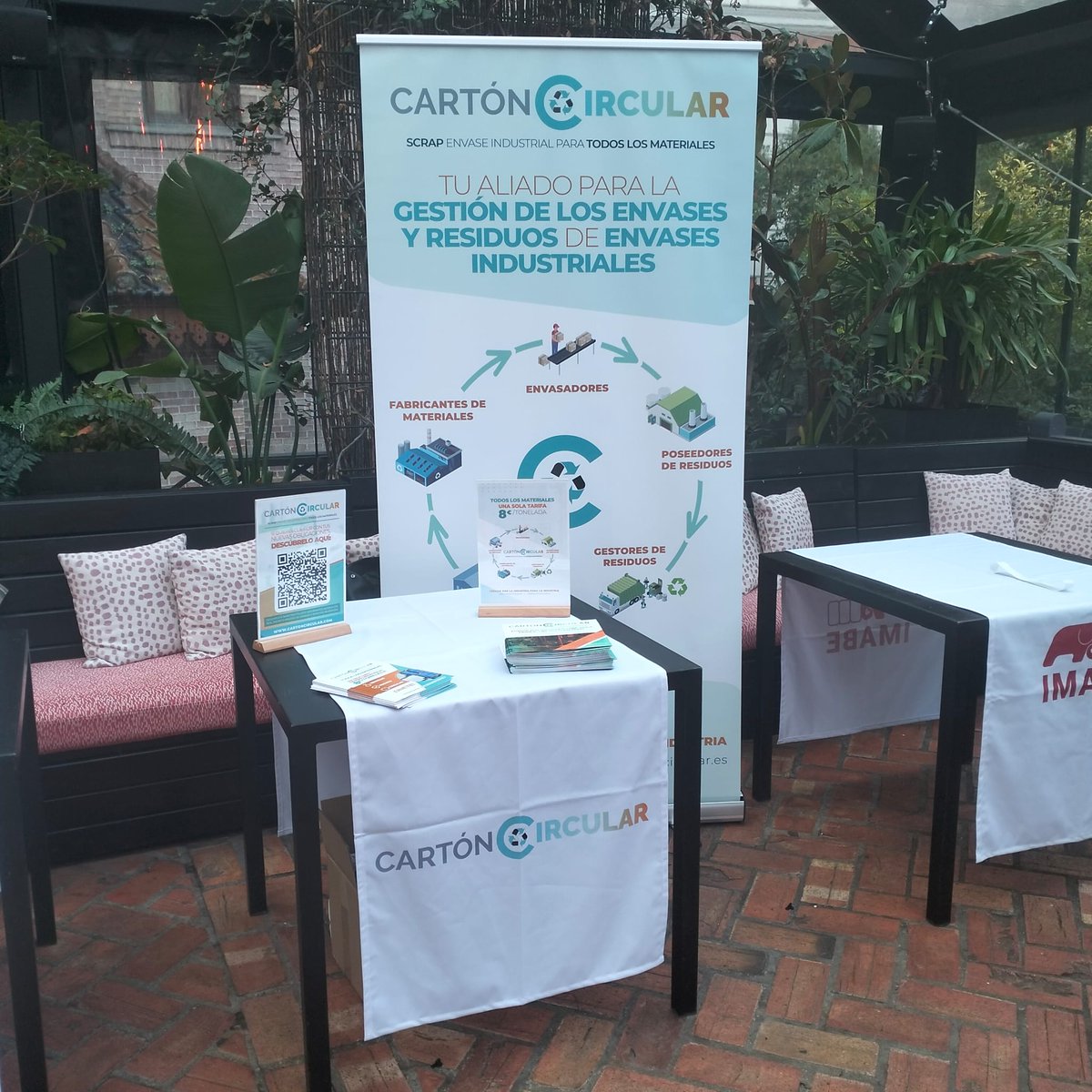 Carton_Circular's tweet image. 🚀 ¡Listos para arrancar el 16º Congreso Nacional de Reciclaje de Papel de @Repacar!
Hoy participamos como sponsor plata en una jornada clave para impulsar la economía circular y la gestión eficiente de los envases industriales. ♻️
#CartónCircular #CRP25 #SCRAP