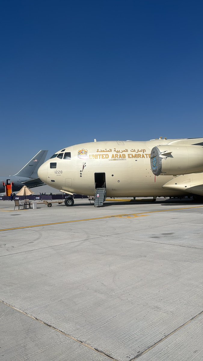 s3edd_a's tweet image. DAS 25 🛩️