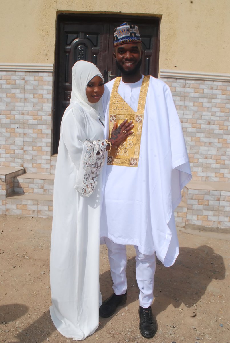 MrDanj1's tweet photo. Our wedding was done and dusted, I thank you all for your support and encouragement. May God Almighty reward you all immensely @trigottista @Wizarab10 @jon_d_doe @jon_d_doee @Morris_Monye https://t.co/KFuDB4JuOf