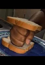 Bioteck2B_'s tweet photo. @Meololmdr @ThePepeChicken j'ai un sandwich pour toi si jamais https://t.co/QYoh1E0yHk