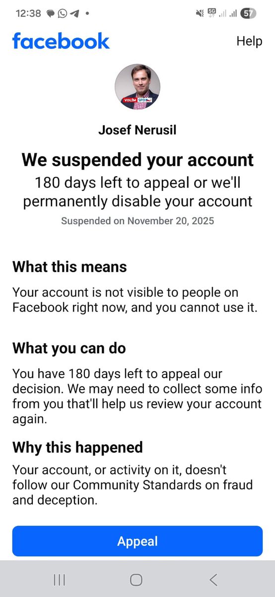 "Tohle je totalita, diktátorství! Po dvaceti letech mi právě zrušili facebook proto, že ho zrušil manželovi a já jsem s ní ´spojena, protože spolu máme děti a žijeme spolu," napsala mi právě Helen Pelipecki-Nerušilová, manželka Josefa Nerušila, pražského zastupitele z SPD. Jako