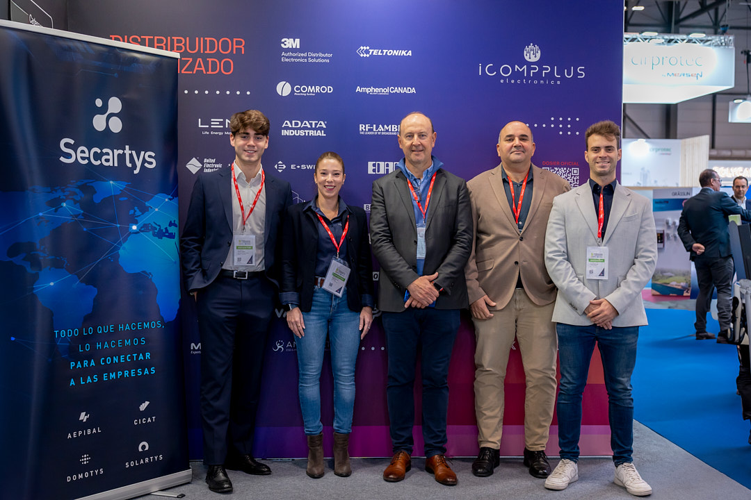 Icomppluselec's tweet image. ¡Último día en @Matelec_!
Tres días que han pasado volando. 
Hoy solo queremos decir: gracias a @SECARTYS, a todas las empresas del ecosistema y a todos los que pasasteis por nuestro stand.
Cerramos con nuevos proyectos, buena energía y ganas de más.
Nos vemos pronto!
#Matelec25