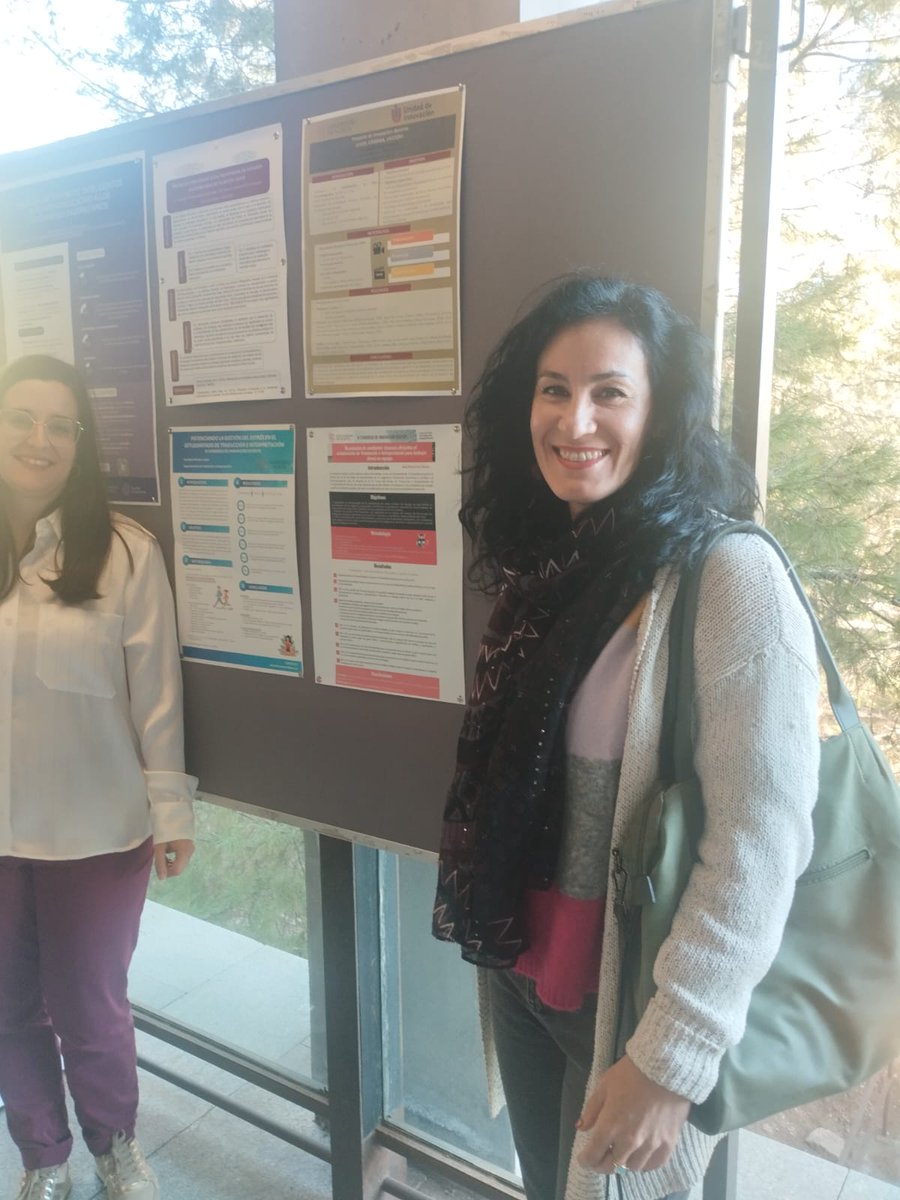 Esta mañana se ha celebrado el IV Congreso de Innovación Docente, un espacio en el que profesores y estudiantes de toda la comunidad universitaria comparten ideas y proyectos educativos de su especialidad. ¡Ha sido todo un éxito de asistencia y participación! 📰🗣 #UMUINNOVA'25