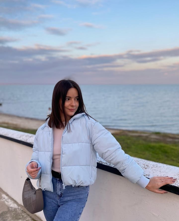 Mary_ork's tweet image. Calling all authors and writers! I&apos;m following back everyone in the community, Drop your books, blogs, or projects below, and I&apos;ll gladly retweet. Let&apos;s support each other!  #WritingCommunity #Books #Poems  #Authors #Writers #ShamelessSelfPromo #ThursdayVibes