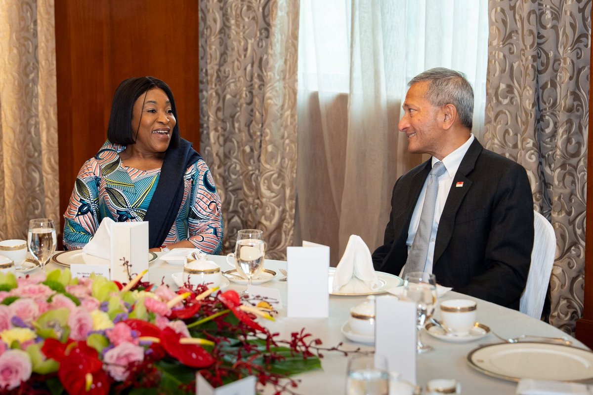 SGCommonwealth's tweet image. I end my first official visit to Singapore as Secretary-General with deep gratitude to Prime Minister @LawrenceWongST &amp;amp; Foreign Minister @VivianBala.

I am thankful for Singapore&apos;s leadership in the Commonwealth &amp;amp; its outstanding support.

We are committed to taking forward our…