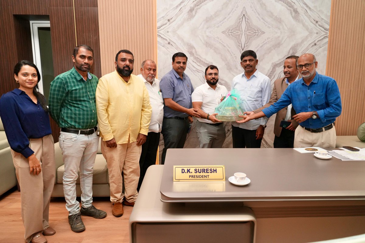 Met the Core Committee Team of GBITICA – Greater Bengaluru IT Companies and Industries Association, led by Mr. H.K. Girish today. 
We discussed key issues concerning IT companies, CSR initiatives, and the promotion of Nandini products across the IT ecosystem.
A productive