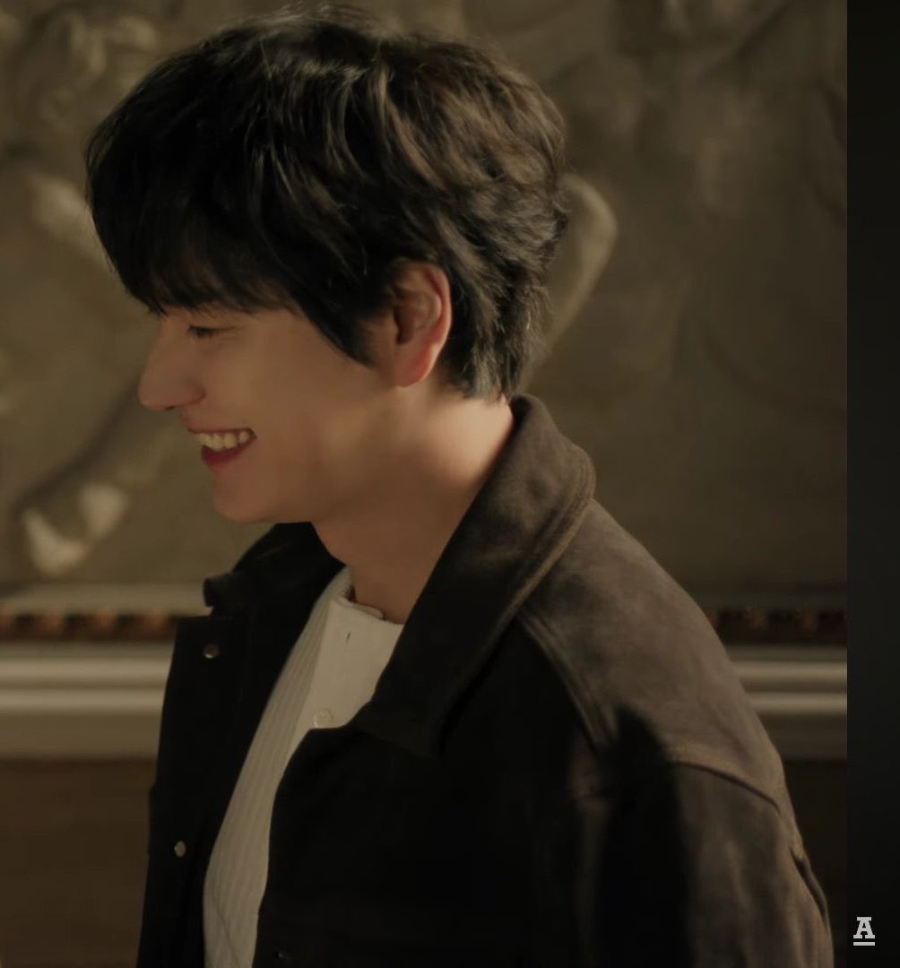 kyuirann's tweet image. His smile. My heart cant... 😭🫶🏻