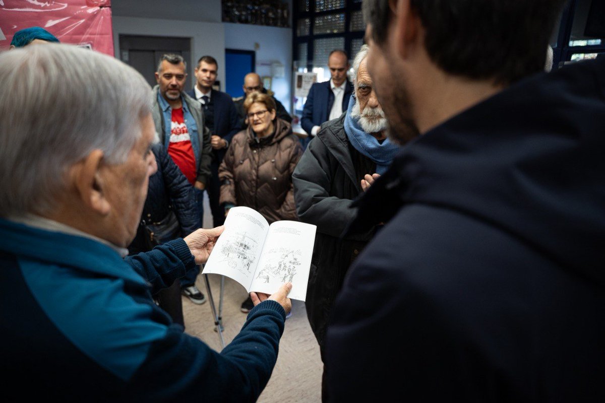 culturagob's tweet photo. 📄 El archivo, compilado y guardado por la asociación durante 50 años, es una muestra completa del movimiento ciudadano que dio origen al barrio de Orcasitas

Más información 🔗 https://t.co/nVFBoJekeQ https://t.co/zLhvCsYEx2