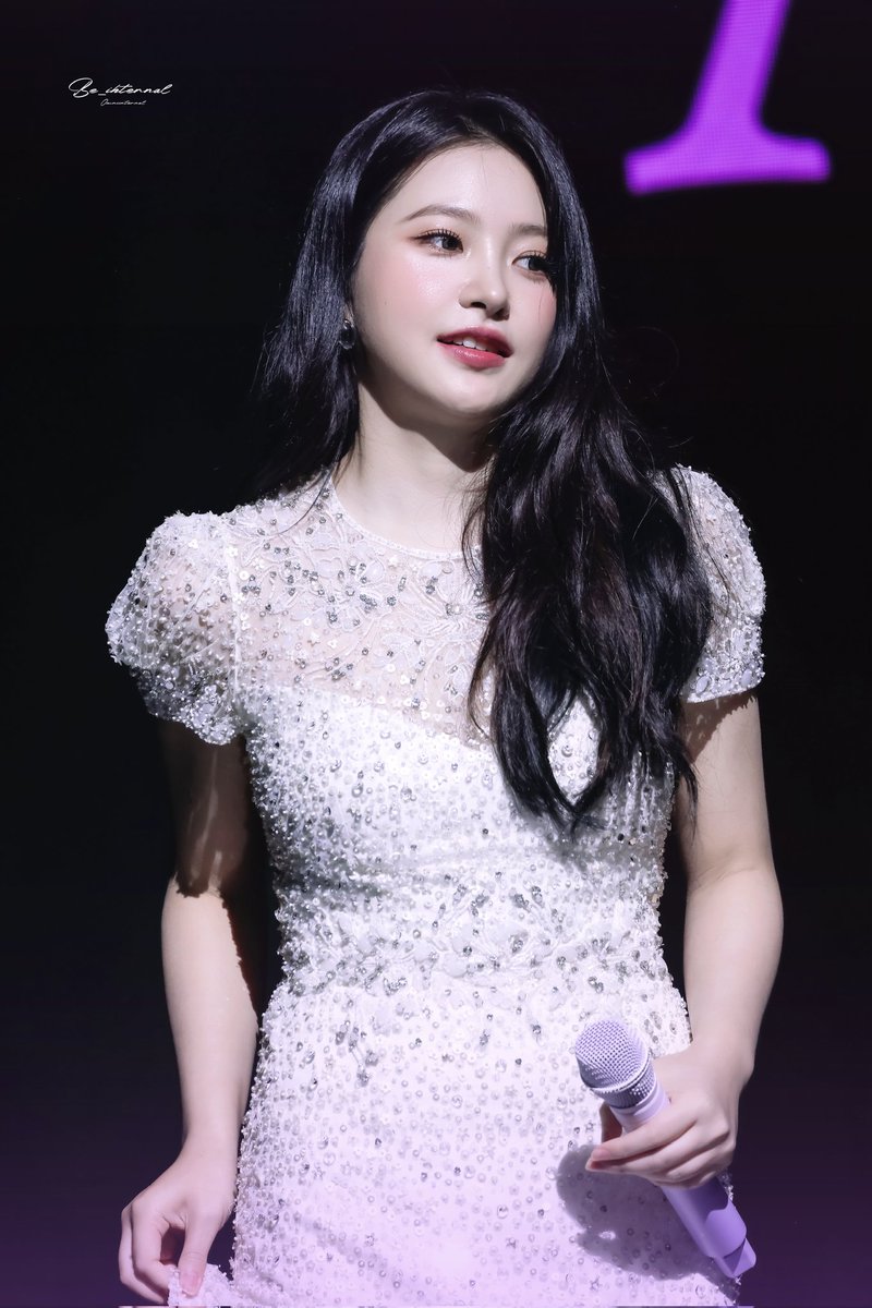 beiinternal_ tweet media