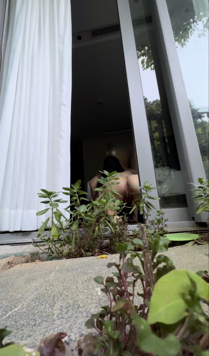 Ji Ji couple tweet media