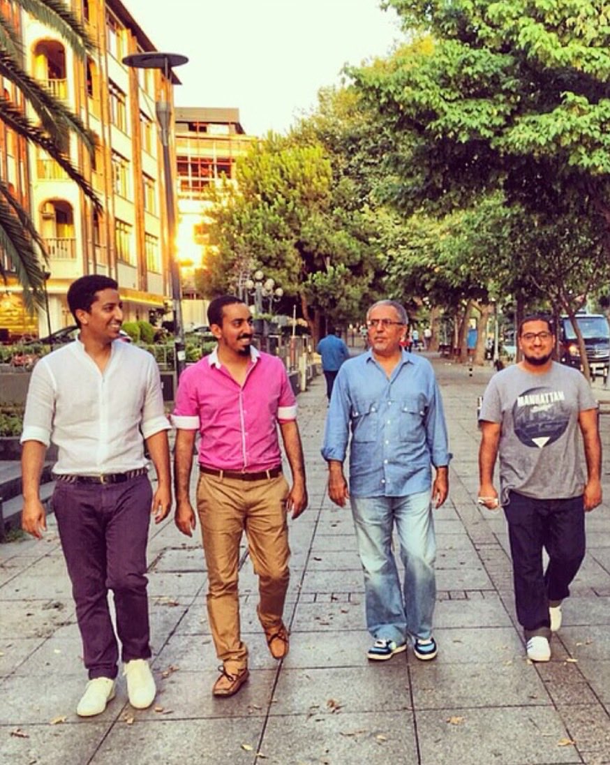 أنا وأغلا الاحباب د.سعود ود.عبدالله ومحمد . وسلطان الحبيب.