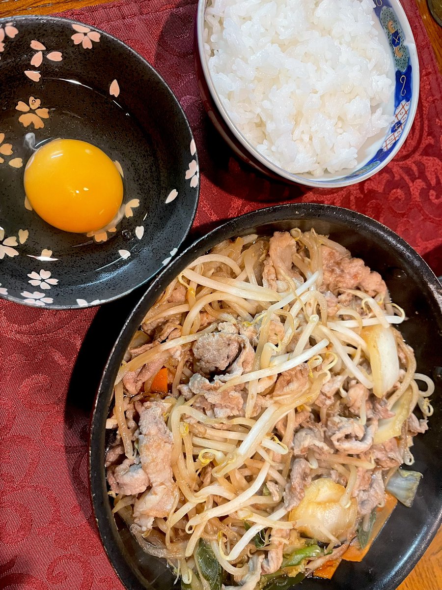 yukimasa_obi's tweet image. 今日から数日、嫁さんが里帰りしてるので✈️
漢の自炊生活スタートです😤
料理するのって結構好きなんだよね♪