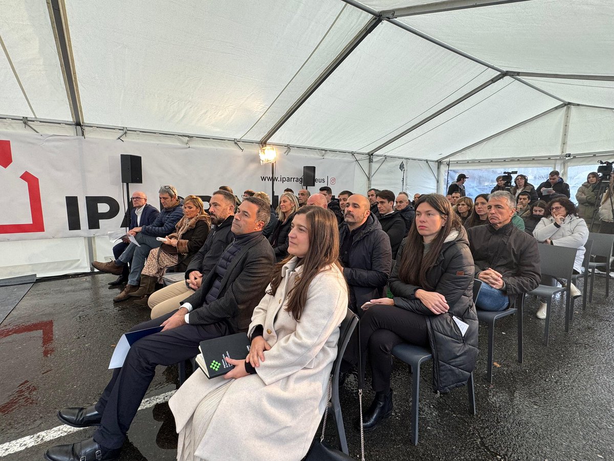 Denis Itxaso tweet media