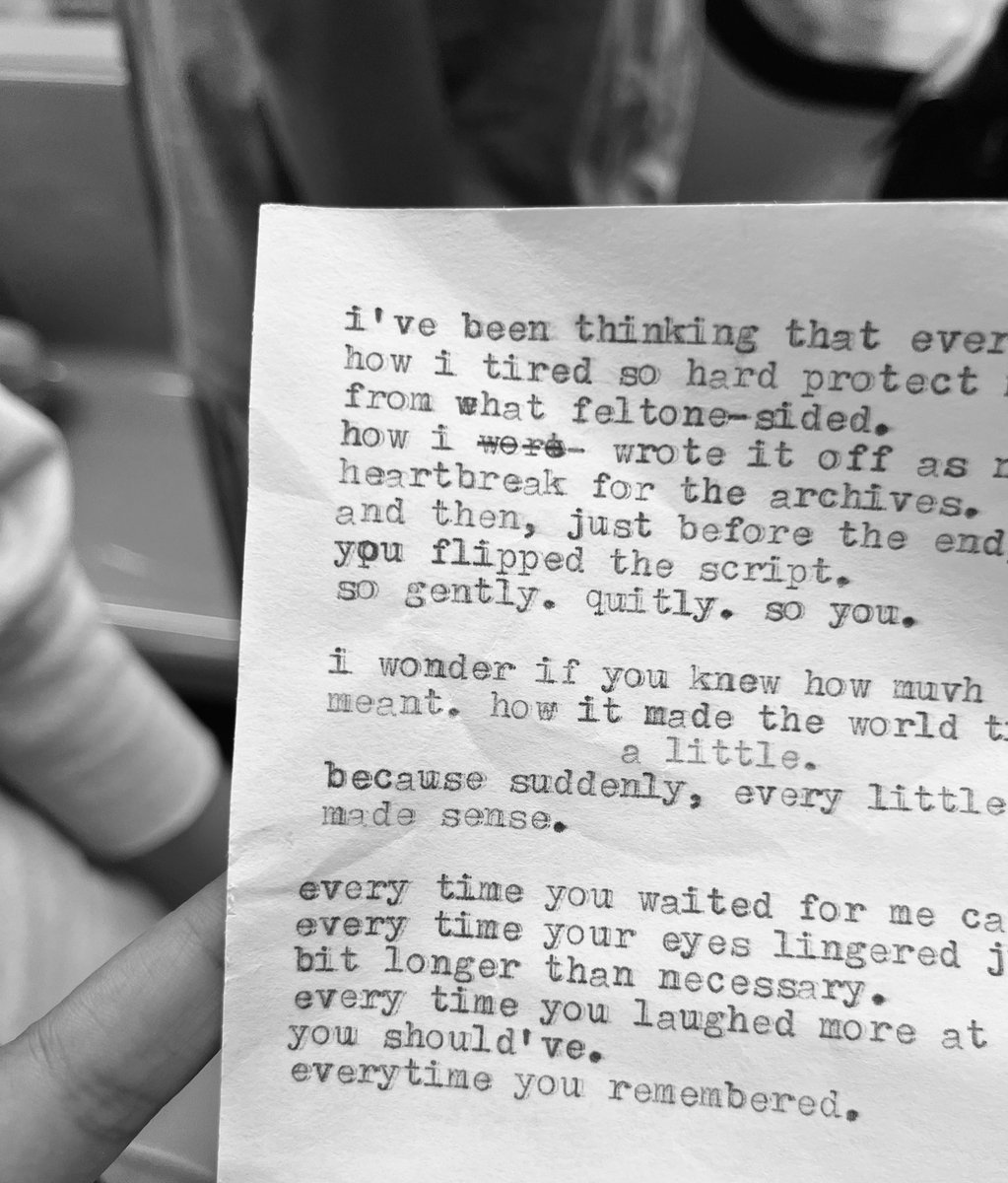 scriptinblue's tweet image. ketika suatu tempat mengingat dua orang, namun hanya satu yang kembali.

martin few tweets au