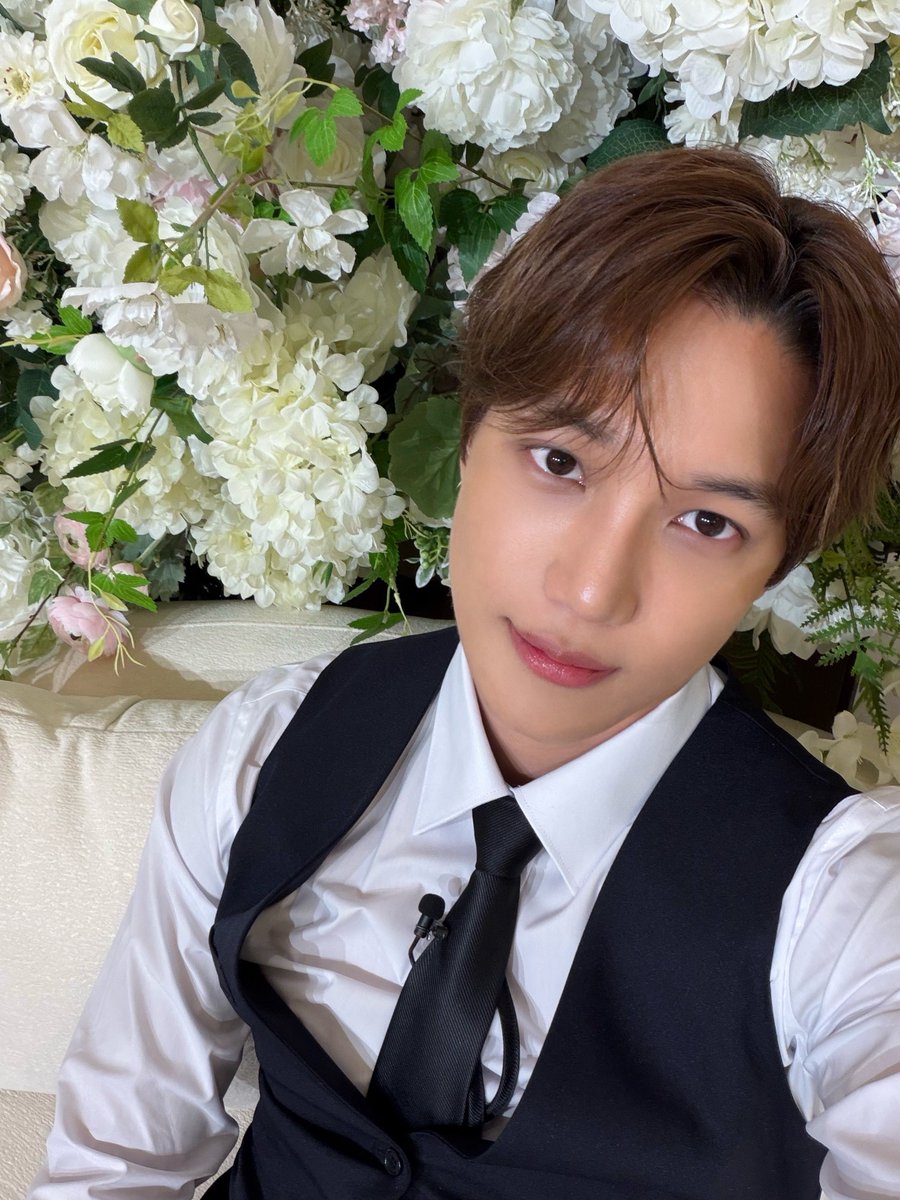 weareoneEXO's tweet image. with #ITZY #채령 🍹

#KAI #카이
#EXO #엑소 #weareoneEXO
#있지 #CHAERYEONG 
#전과자