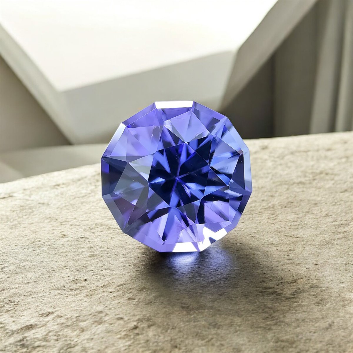 天然タンザナイト 父によるスペシャルカット 重量1.81カラット