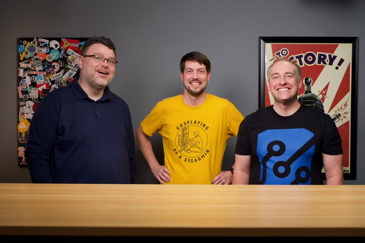 geerlingguy's tweet image. We were instructed to make angry sysadmin faces in the second picture. Apparently that&apos;s not possible lol! It was great seeing @Patrick1Kennedy of @ServeTheHome and @tekwendell of @Level1Techs at #SC25!