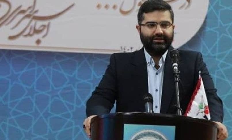 #ریتوییت 
دعوت مهدی عرب صادق از اسماعیل سقاب اصفهانی برای مناظره با
موضوع:

 «راهکارهای برون رفت از بحران انرژی»
در حضور رسانه‌ها و با قضاوت مردم!

اگر موافق این مناظره هستید؛ لایک و ریتوییت کنید.

<a href="/arabsadegh/">مهدی عرب‌صادق</a>
<a href="/saghabesfahani/">اسماعیل سقاب اصفهانی</a>
#برای_ایران