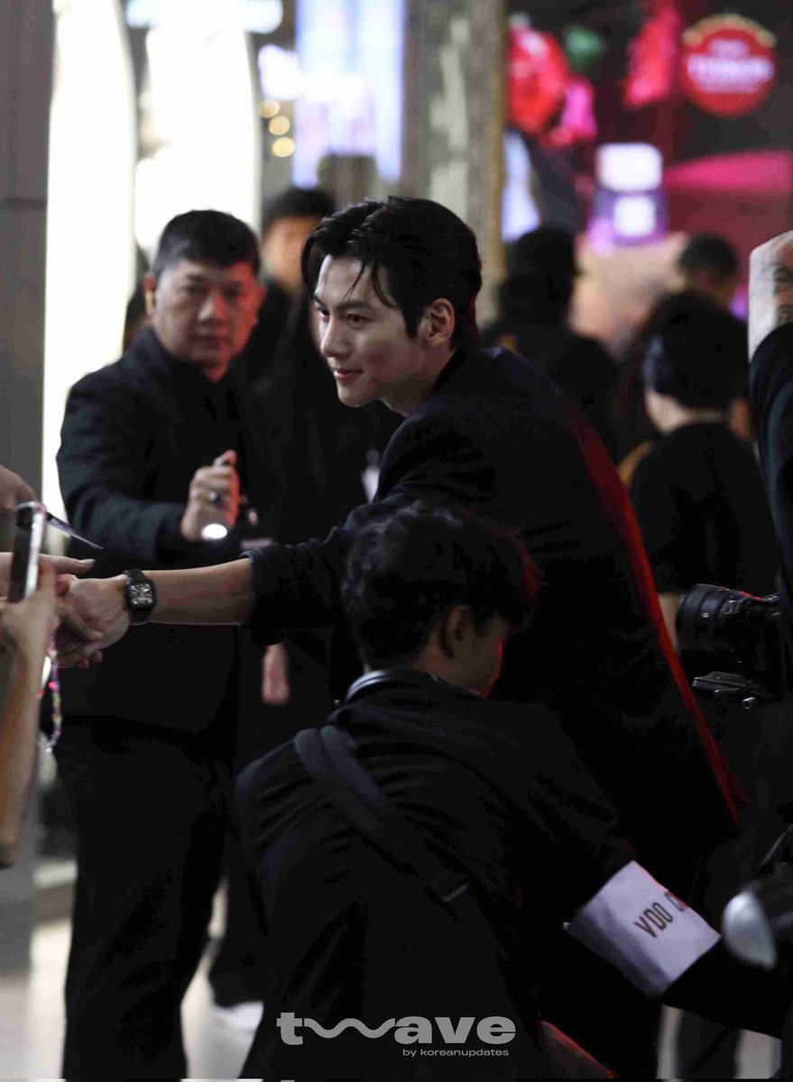 จีชางอุค (Ji Chang-wook) โกลบอลแบรนด์แอมบาสเดอร์ชาวเกาหลีใต้ชื่อดังที่ มาร่วมงานเปิดตัวเรือนเวลารุ่นลิมิเต็ด อิดิชั่น 
#RadoxJCW #RadoThailand #Feelit #지창욱 #JiChangWook