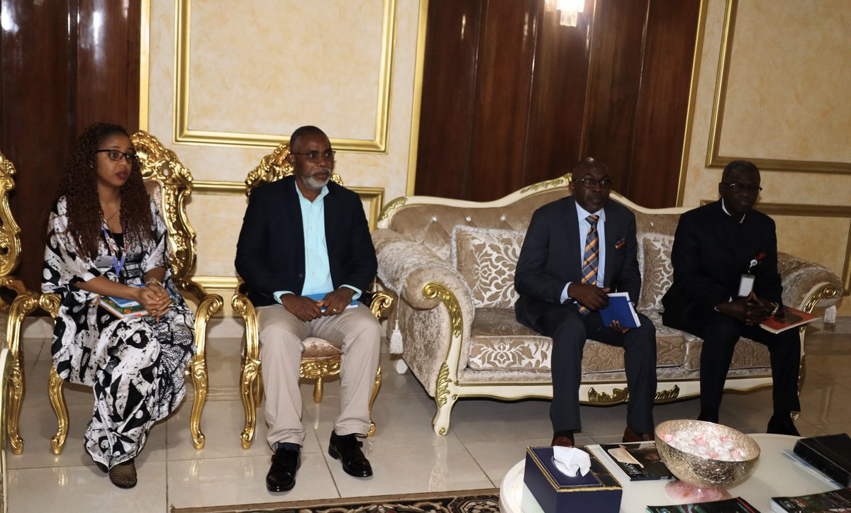 Our Rep, Dr. <a href="/madybiaye1/">Mady Biaye</a>, paid a courtesy call on H.E. President Joseph N. Boakai! Dr. Biaye affirmed UNFPA support for the AAID &amp; Liberia's UNSC priorities. President Boakai voiced his commitment to gender equality, youth development &amp; welcomed UNFPA’s strategic support.