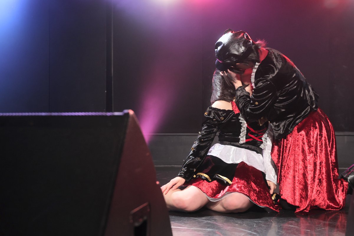 kuro_2014's tweet image. 永福町を歩いてたらたまたま…

N.E.P さん
℃hurryz 14期 さん
まゆこんはメロがり隊 from 恋色モノポリー さん
ノアみい♡らびっと さん
君はなつみゅぜ さん
禁断アドレセンス さん

がいました！😃

今日もみんなかわいいなー！😃
明日から4連休わーい！😃