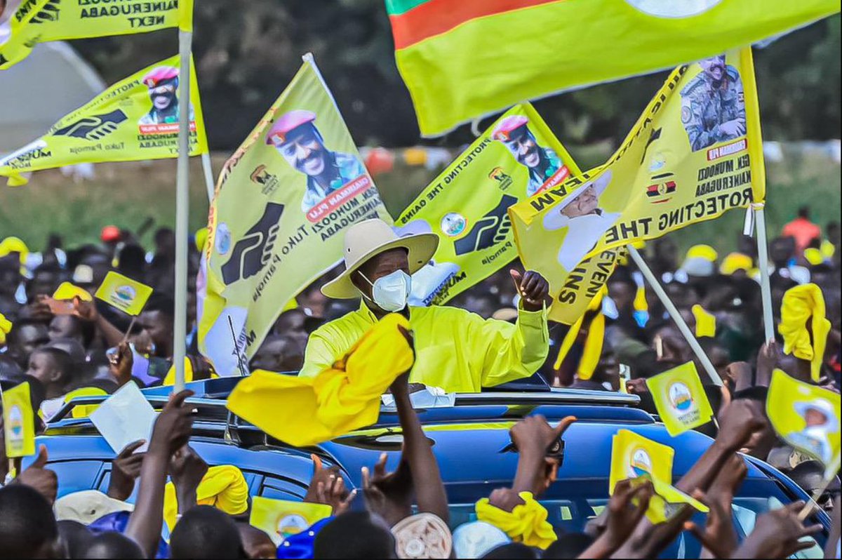 atahoc's tweet photo. Service above self. Thank @KagutaMuseveni &amp; Maama @JanetMuseveni https://t.co/XqTXO7pnqa